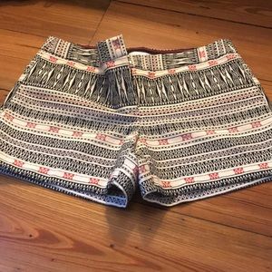 Dalia sz 12 detailed shorts